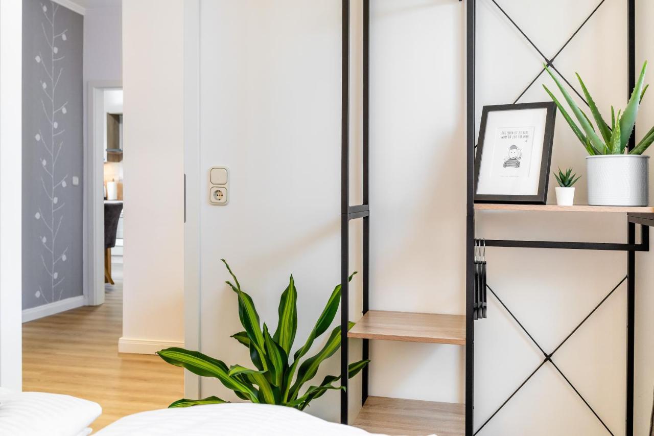 Vivid - Ideal Fuer 4 - Strandnaehe Mit 2 Terrassen - 2 Sz & Wz Varel Esterno foto
